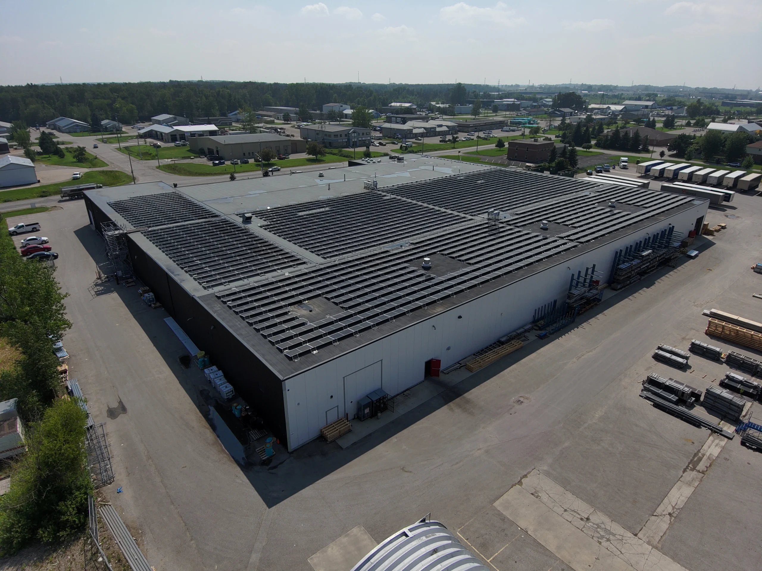 Vicwest building products rooftop solar — 590 kW, Stratford, Ontario